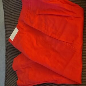 Ann Taylor Factory Kate Capri Pants Size 6....NEW WITH TAGS